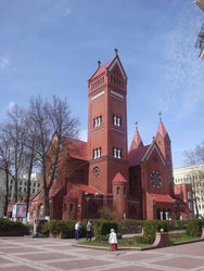Iglesia Roja en Minsk